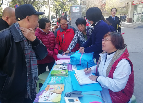科学控糖，公益宣教——太原和平医院及社区开展糖尿病日义诊活动